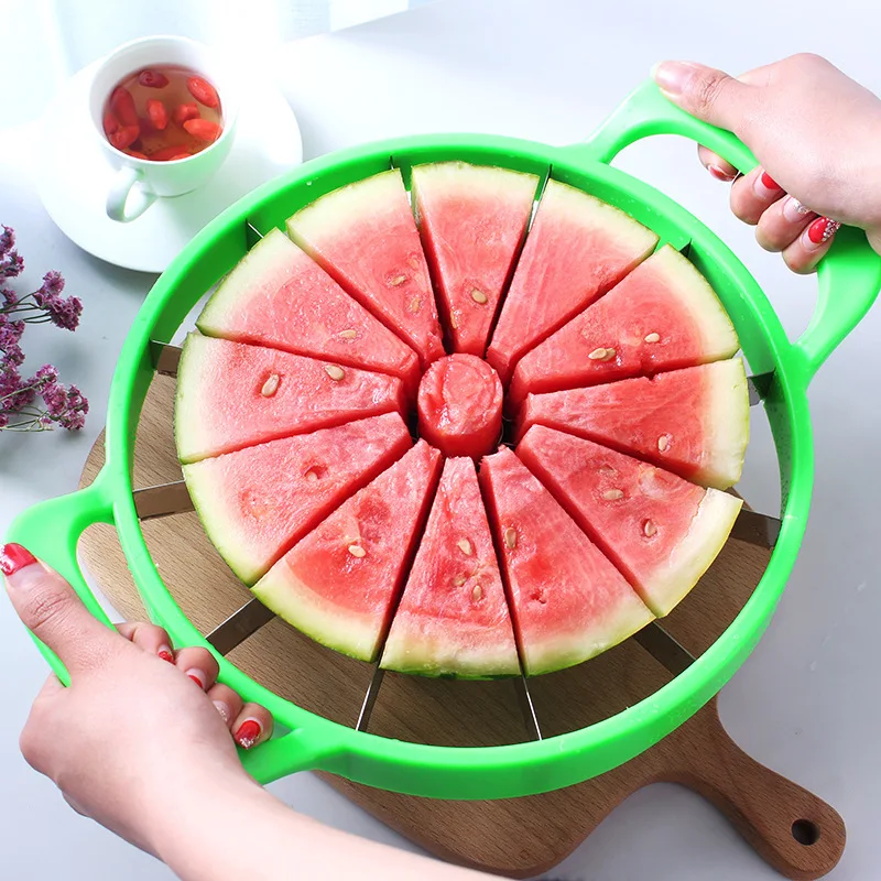 

2 Sizes Kitchen Watermelon Slicer Cantaloupe Cutter Knife Stainless Steel Fruit Cutting Slicer Kitchen Muti-function Cutter Tool