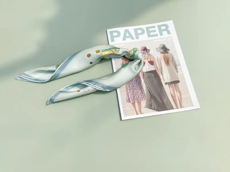 

2021 Spring Fashion New Silk Small Square Scarf Mulberry Silk Scarf Printing Small Silk Scarf Ladies Decorative Scarf Scarf