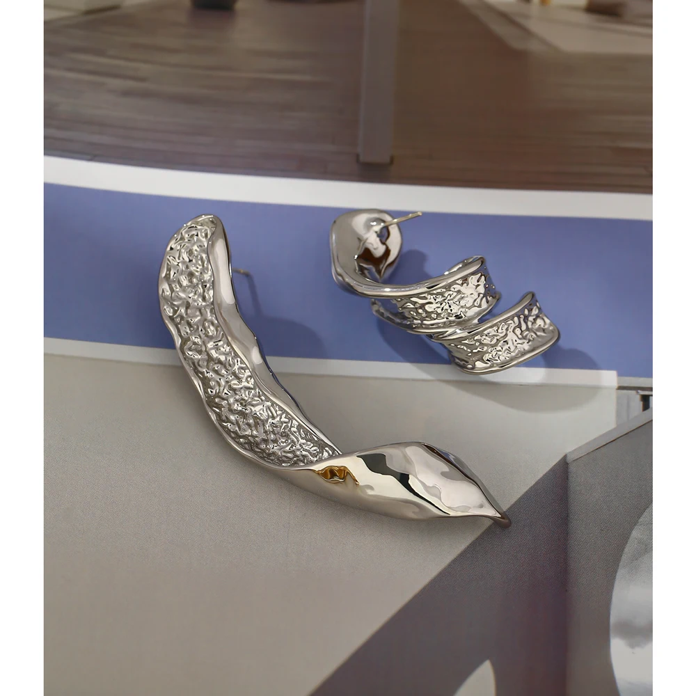 Серьги-гвоздики Yhpup неправильной формы из металла женские асимметричные медные