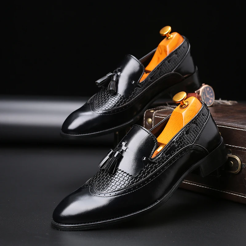 Новинка 2019 года мужские лоферы с кисточками итальянские модельные туфли