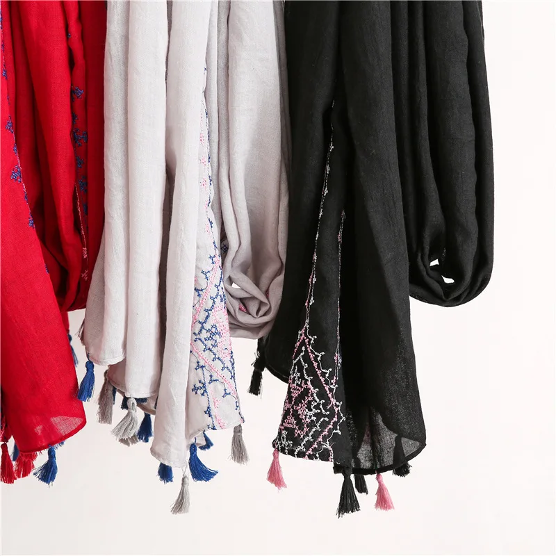 

2020 Direct Selling Hijab Winter Style Single Color Embroidery Double-sided And Linen Tassel Super Sun Proof Shawl Beach Lady