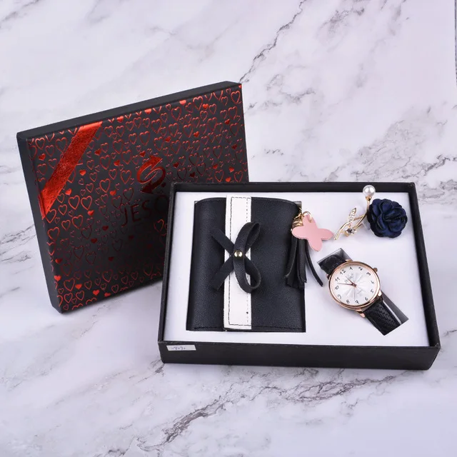

3pcs/set Boutique Gift Set Wallets and Belt Quartz Watches and Brooches Men's and Women's Watch Sets