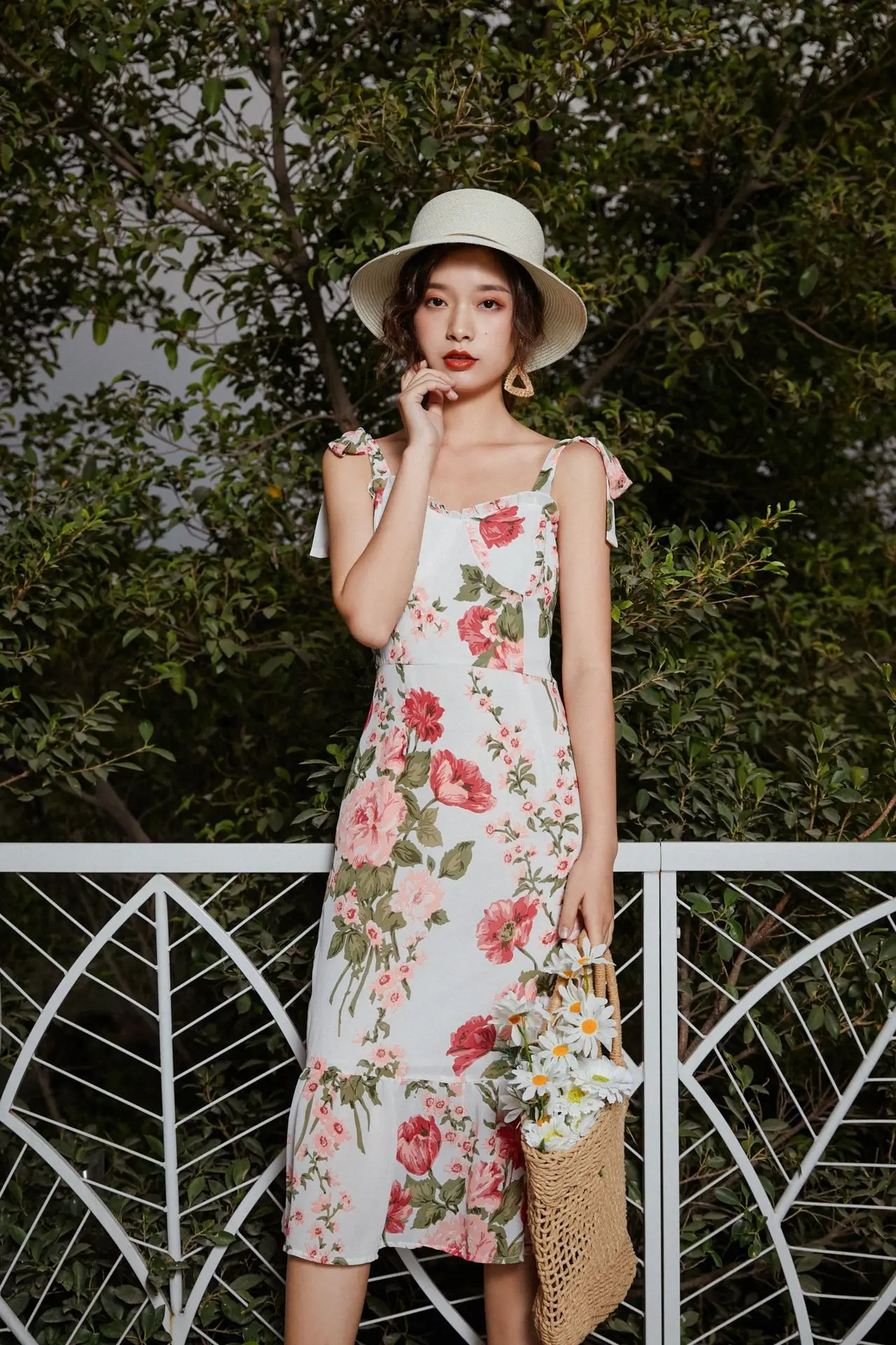 

2021 Floral Slip Dress Women Patchwork Halter Dress Ladies Casual Mini Summer Sundresses Woman Sexy Backless One-Step Dresses