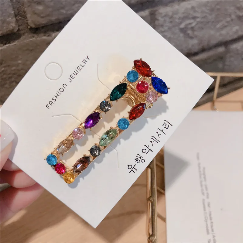 Korea Fashion Women Hair Pin Cute Color Rhinestone Pineapple Geometric Hollow Hair Clips for Girl Hair Jewelry Accessories