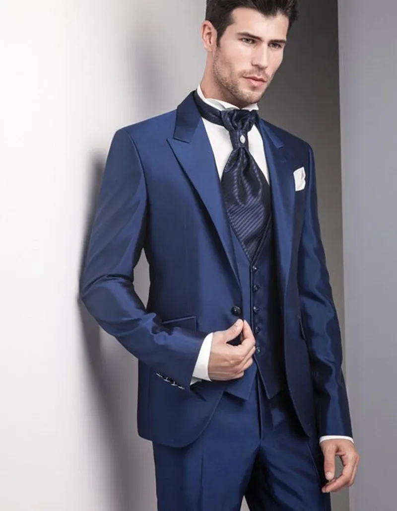 

Handsome Groomsmen Peak Lapel Groom Tuxedos Mens Wedding Dress Man Jacket Blazer Prom Dinner (Jacket+Pants+Tie+Vest) A370