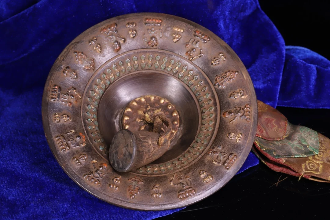 

Tibetan Buddhist handmade Rattle,Home decoration Hand bell with box/set