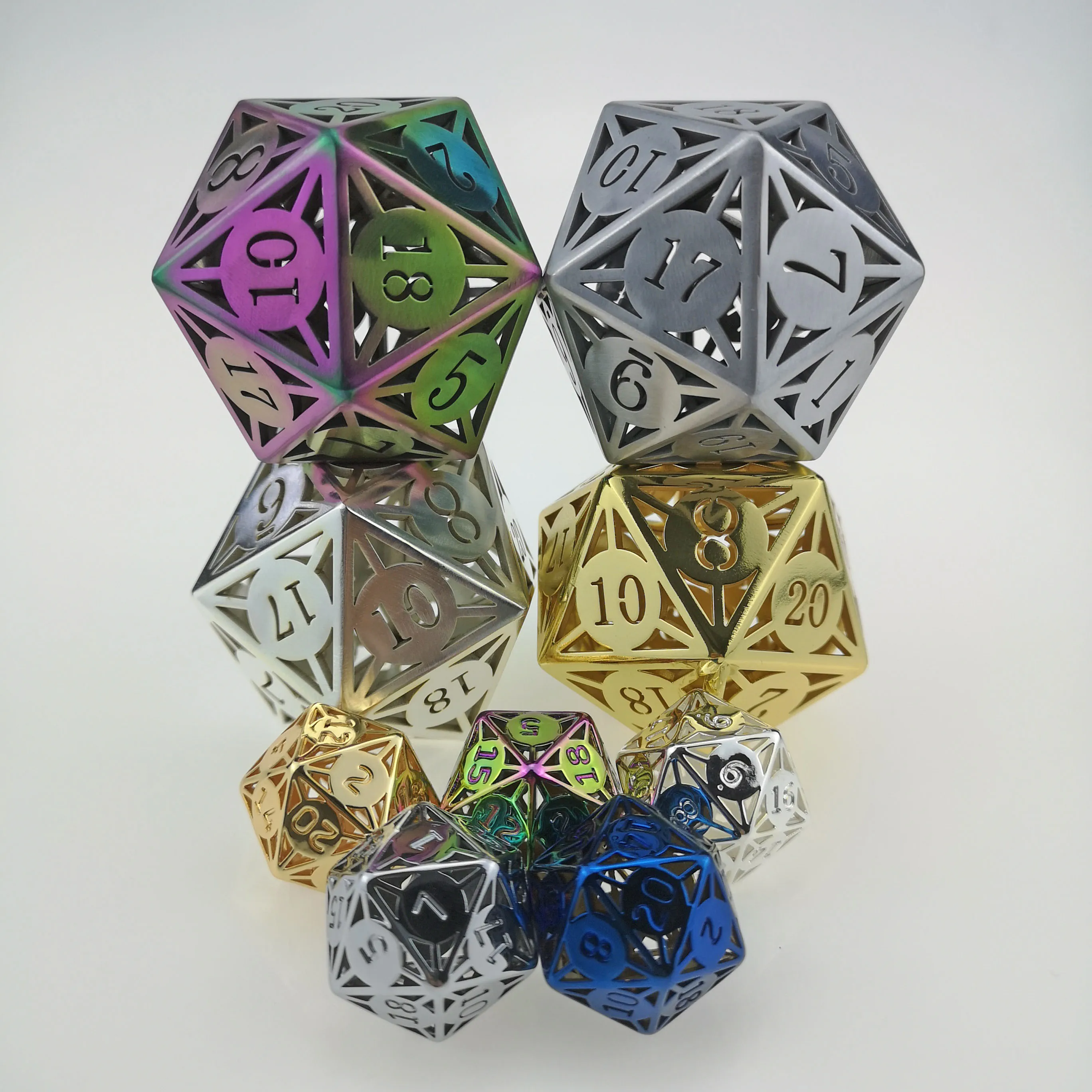 Rollooo полые металлические кости D20 Серебряная отделка для ролевых игр коллекция или подарок