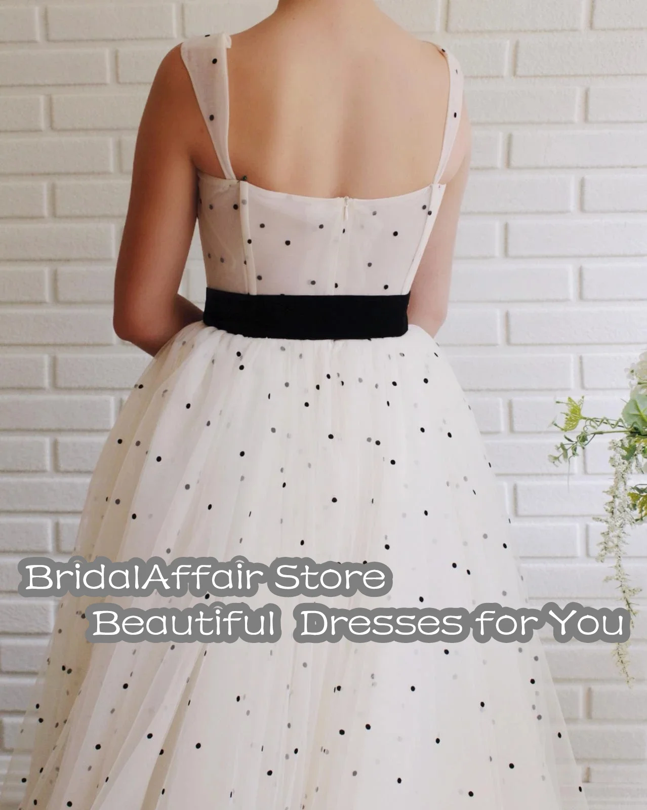 Элегантное кремовое Тюлевое платье BridalAffair с черными горошинами для выпускного