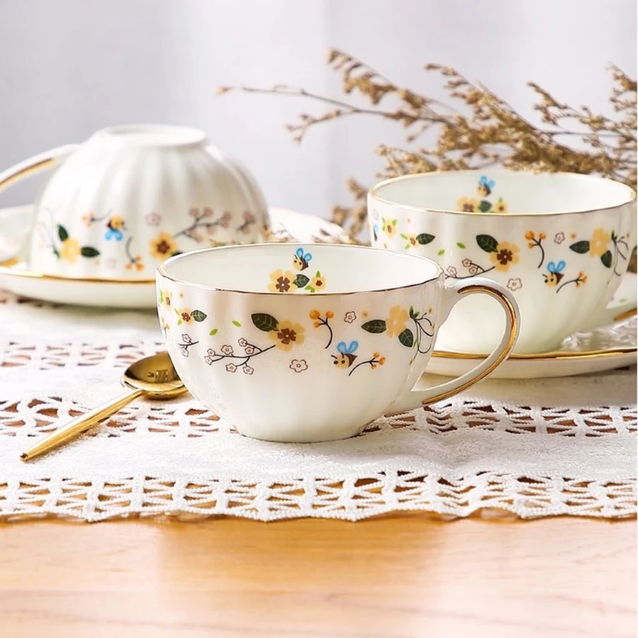 

Bone China European Style Creative Coffee Cup Set Luxury English Afternoon Tea Cup Set Ceramic Kubek Do Kawy Home Utensils BD50