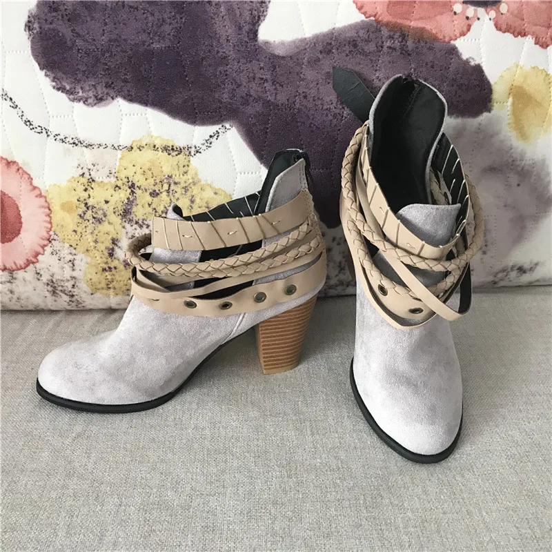 Женские ботинки с ремешком Пряжка из микрофибры модные круглым носком на среднем