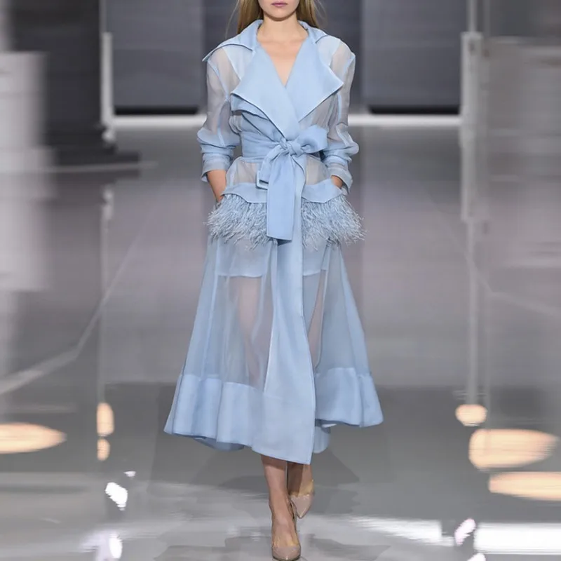 Новинка женское платье ветровка с синим поясом на шнуровке длинным рукавом