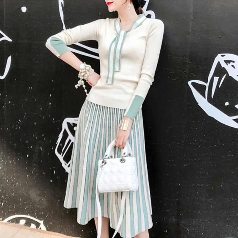 

2022 Women's dress Autumn winter long sleeve bow tie striped dress knitted sweater Suit skirt two-piece suit drress