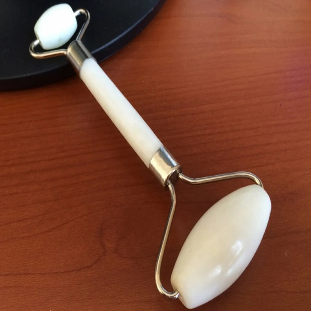 

Нефритовый ролик с двумя головками для массажа лица, Нефритовый ролик для похудения лица, шеи, натуральный ролик для подтяжки лица, инструме...