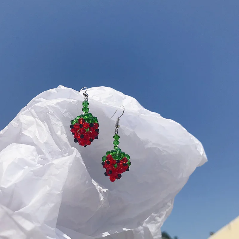 2019 Новое поступление серьги гвоздики в форме фруктов Кристалл Клубника ручной