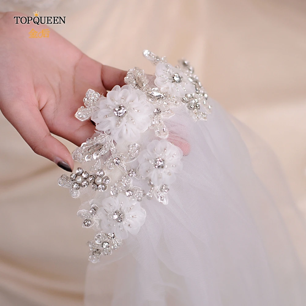 

TOPQUEEN VS358 Organza Flower Wedding Veil Ivory Fingertip Length 1 Tier 1920s Wedding Veil Catholic Wedding Veil with Comb