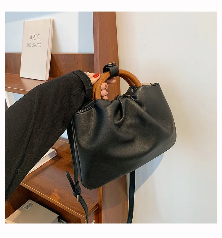 

Solid color Pleated Tote bag 2021 Fashion New Soft PU Leather Women's Designer Handbag Luxury brand Shoulder Messenger Bag