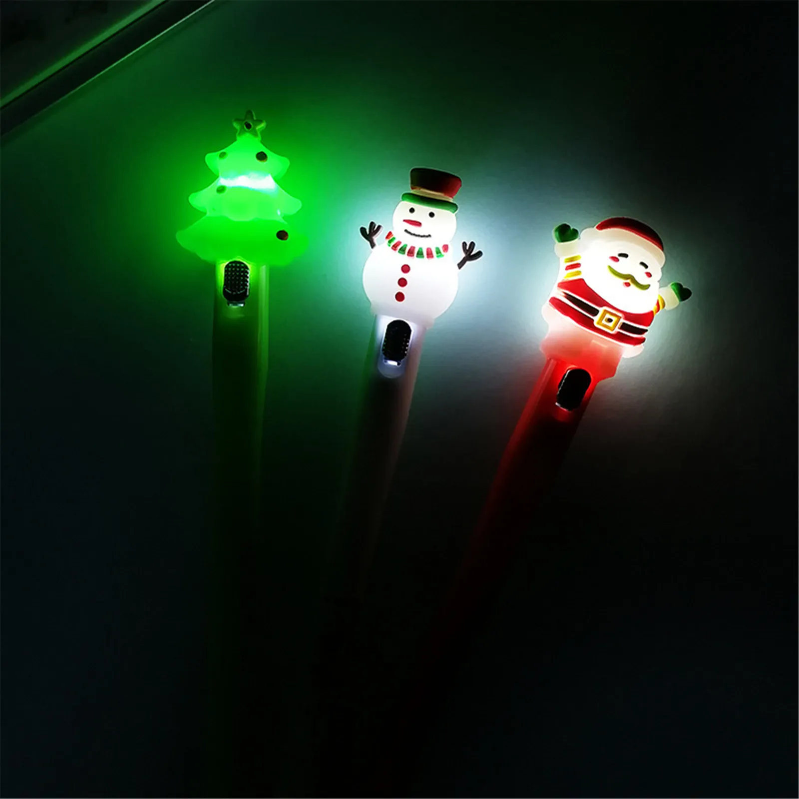 Светящиеся штуки для доты. Люминесцентные браслеты. А вы умеете светиться от счастья. Светящаяся штука из детства. Весело светились.