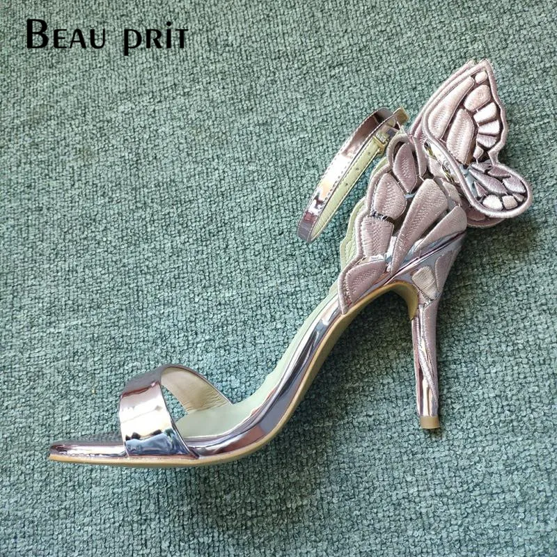 Женские босоножки на высоком каблуке с золотой вышивкой и бабочкой Роскошная