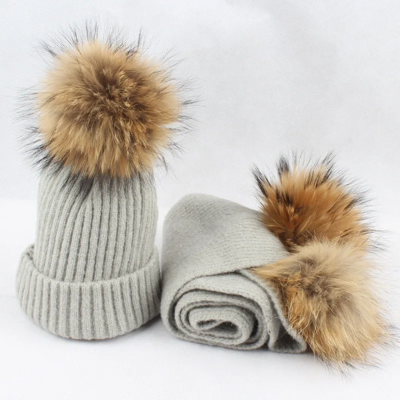 Рисунок 5 - Детский комплект с шапкой и шарфом