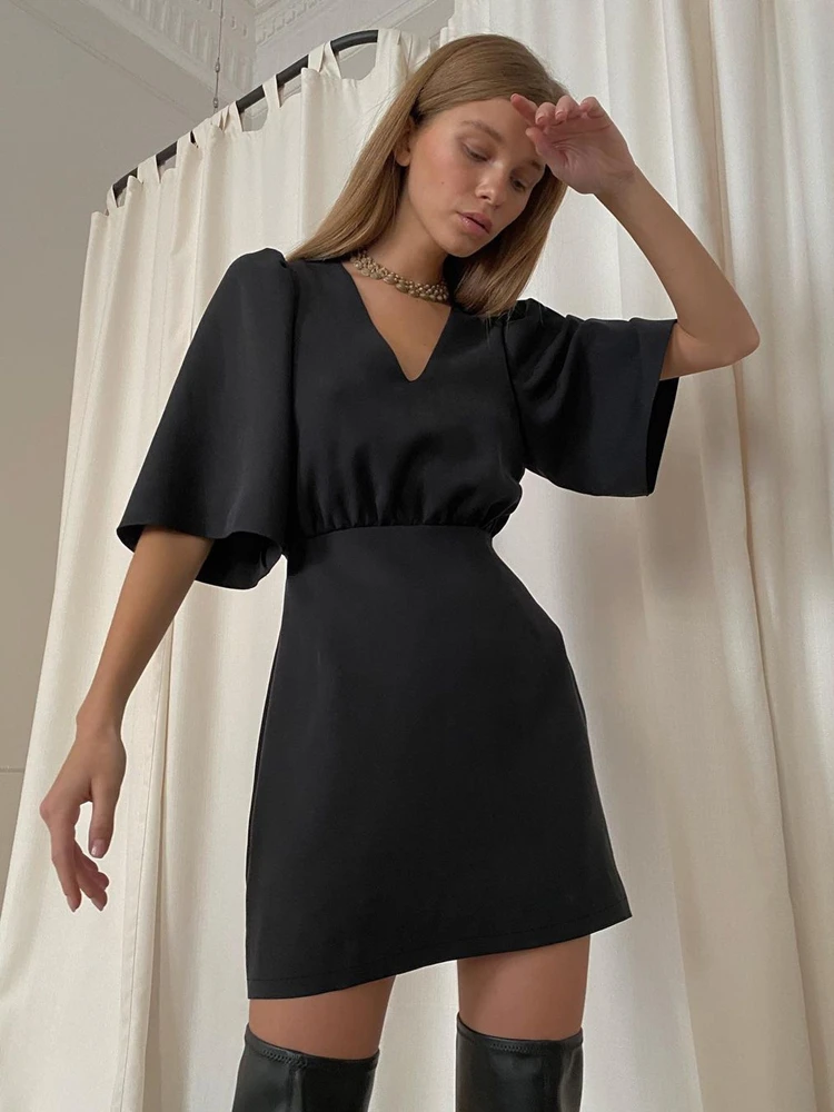 

Summer A Black V-Neck Dress A-Line Skirt With Short Sleeves Party Miniskirt Fashionable Elegant Dress for Women's Clothing