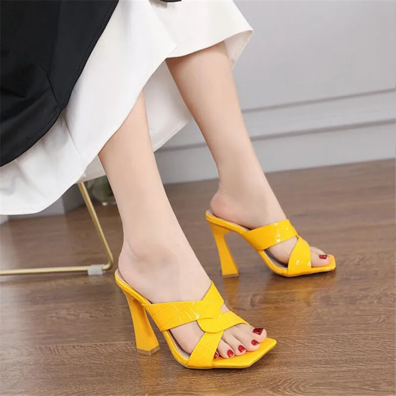

New Korea Concise Thick Heel Women's Sandals Summer Open Toe Outdoor Sandals PU Leather Fashion High Heels Shoes Women