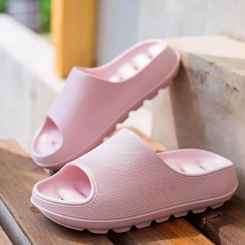 Bathroom Quick-drying EVA Slipper for Woman Spring No-slips Hollowed Shoes Slides Couple Man Female Light Platform Slippers