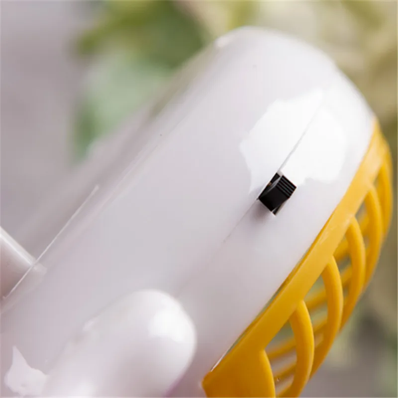 Милая Миниатюрная Электронная ловушка для комаров насекомых с европейской