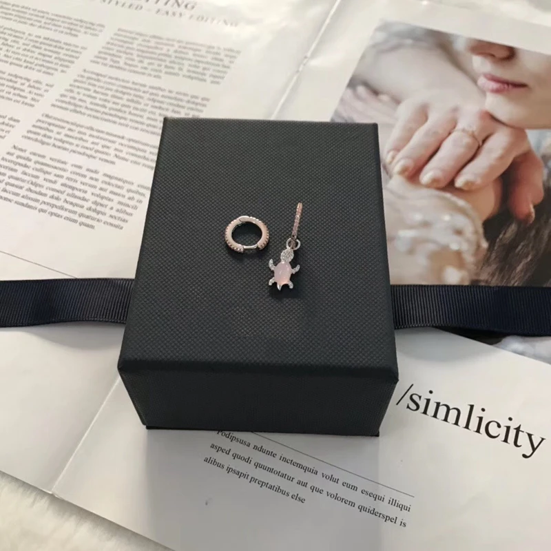 Женские серьги гвоздики в виде морских черепах розовое циркониевое украшение из