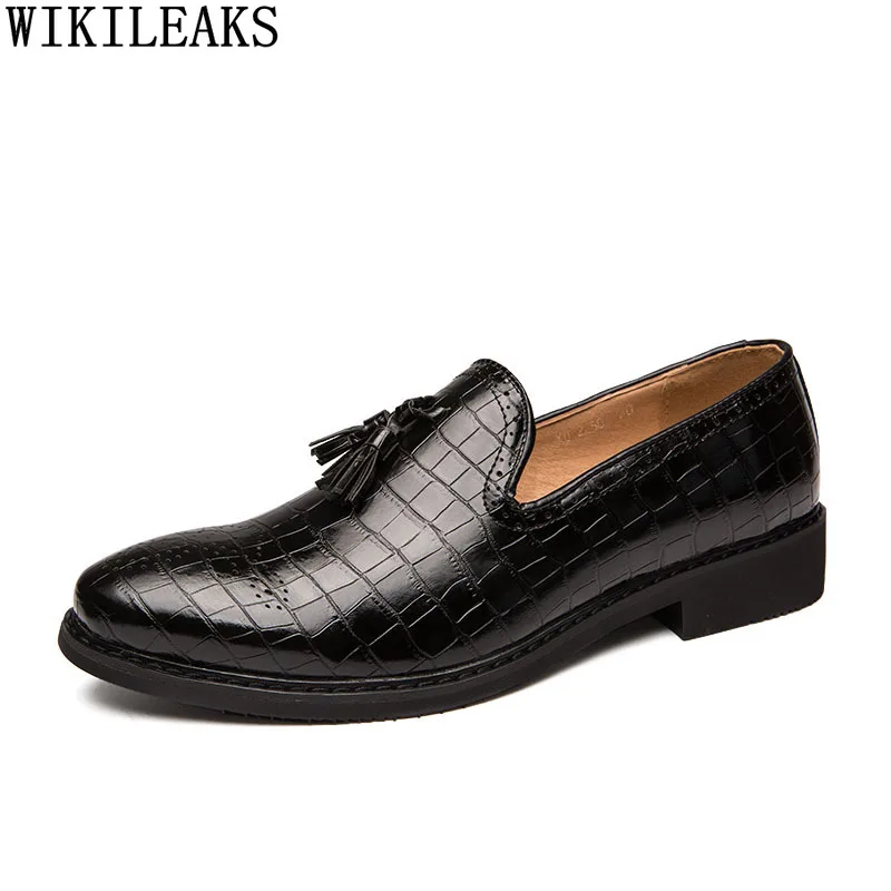 

Green Loafers Slip on Shoes Men Designer Dress Shoes for Men 2023 Tassels Formal Black Office Shoes Men Zapatos Hombre Chaussure