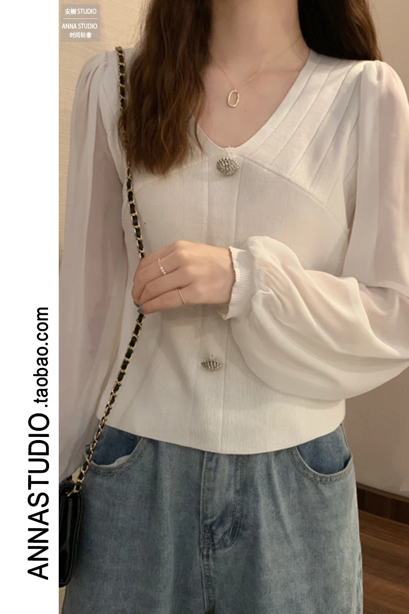

Spring New Style Foreign Style White Chiffon Blouse V-neck Is Thin Korean Version of Mesh Stitching Shirt with a Bottoming Shirt
