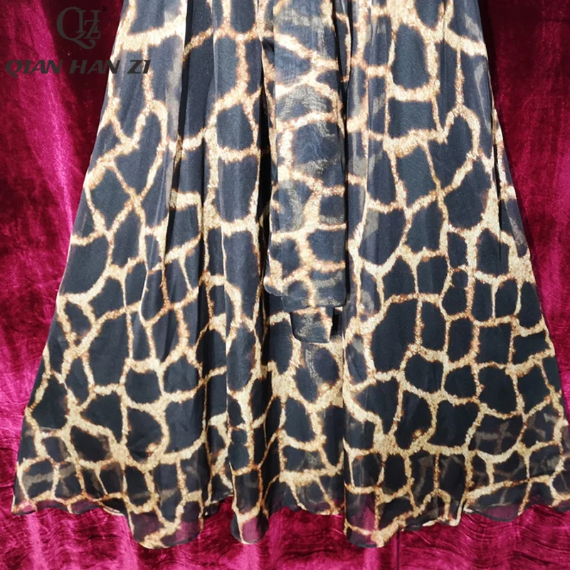 

Qian Han Zi 2020 summer fashion Maxi dress Women Vintage Leopard Print Chiffon V-Neck Sexy Party Long Dress Vestidos de fiesta