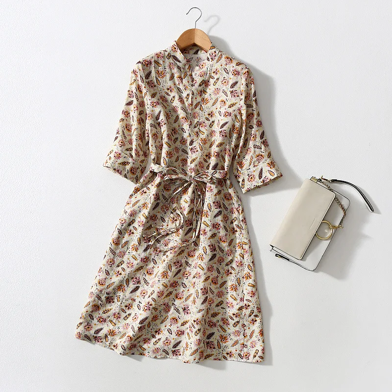 

2021 new white floral dress women's spring and summer new slim middle sleeve lace up print skirt