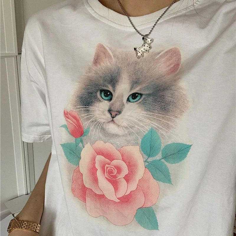 

Футболка женская хлопковая оверсайз с графическим принтом и коротким рукавом