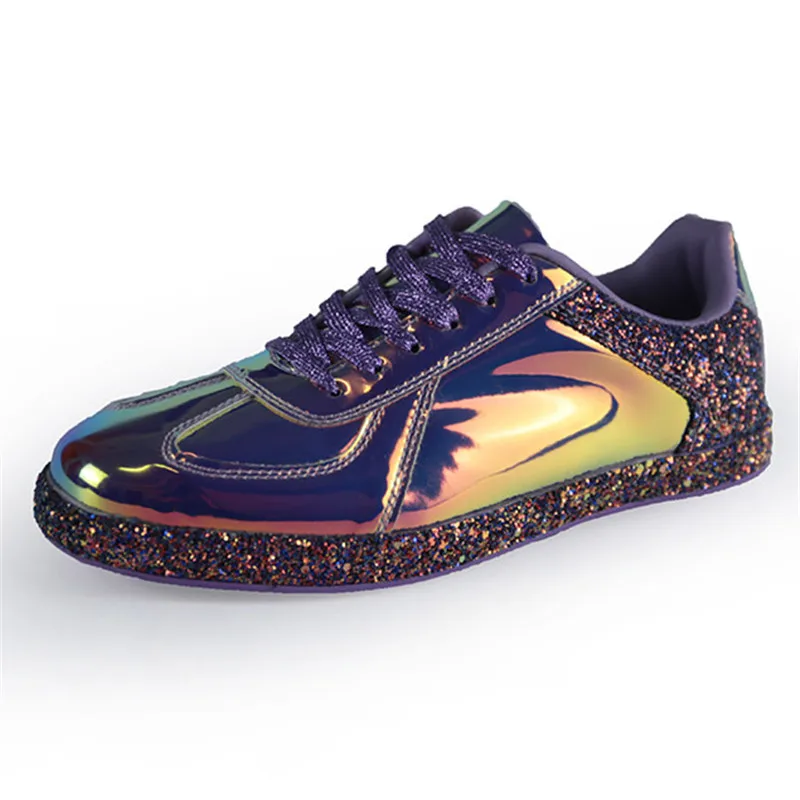 Женские кроссовки на плоской подошве FEDONAS белые из искусственной кожи платформе