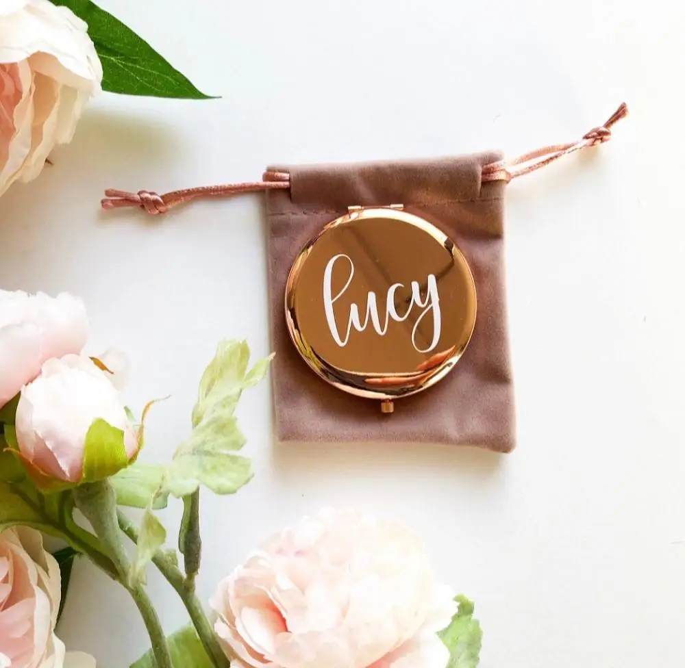 

Индивидуальное компактное зеркало, подарок подруге невесты, кошелек, зеркало для свадебвечерние НКИ, зеркало для макияжа, для девичника, дл...