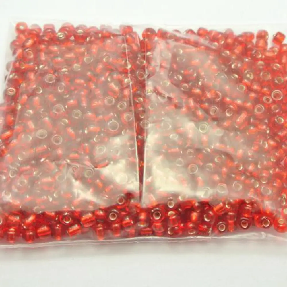 

800 Red Silver colour -Lined Glass Seed Beads Rondelle 4mm (6/0)