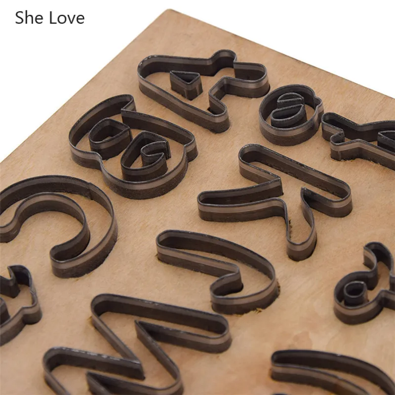 Металлическая квадратная форма для вырезания букв алфавита chzimad кожаного