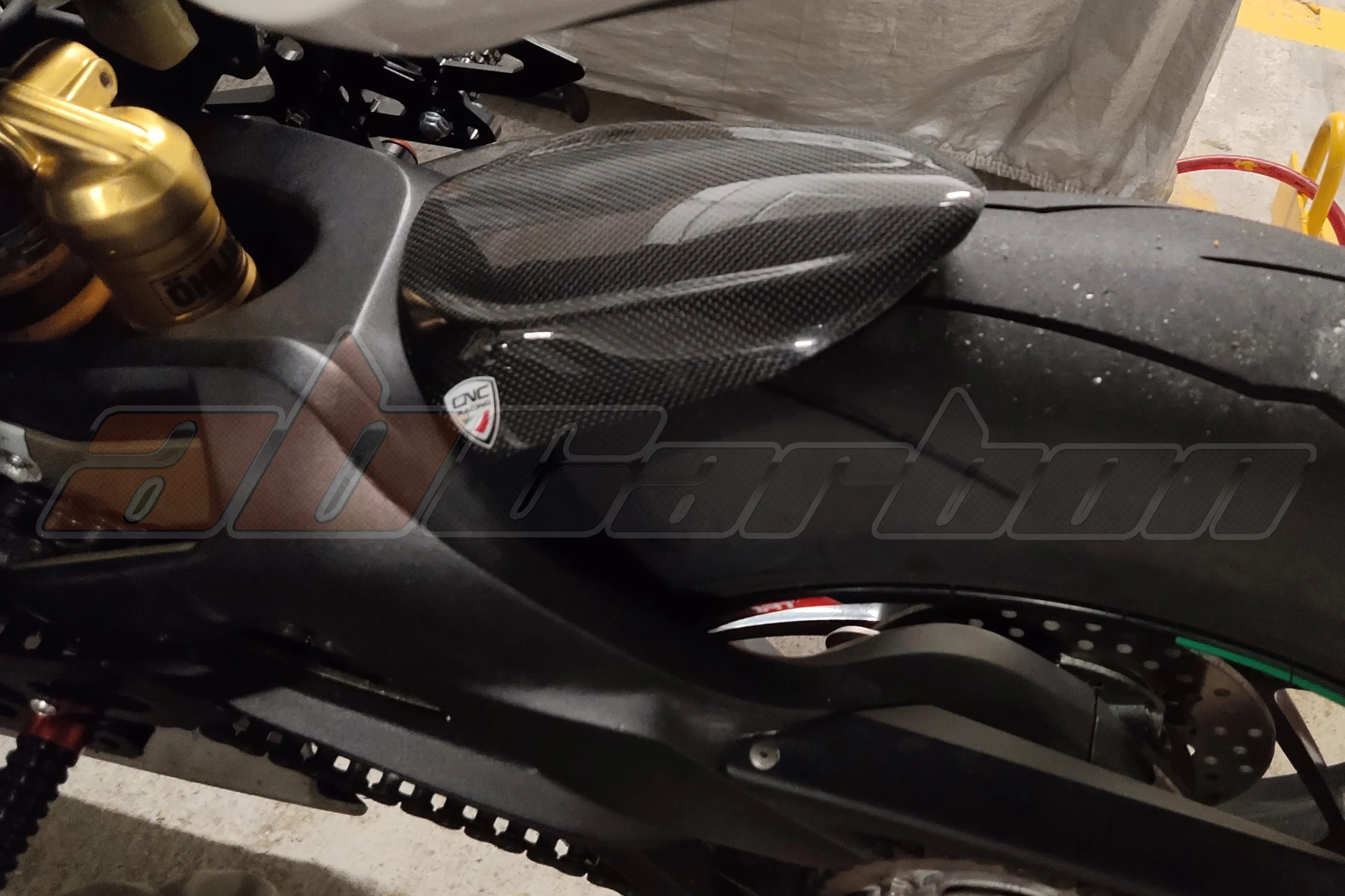 

Заднее крыло Hugger, крыло для шин, крышка для MV Agusta Brutale 800 2016 Dragster 800 полностью из углеродного волокна 100%