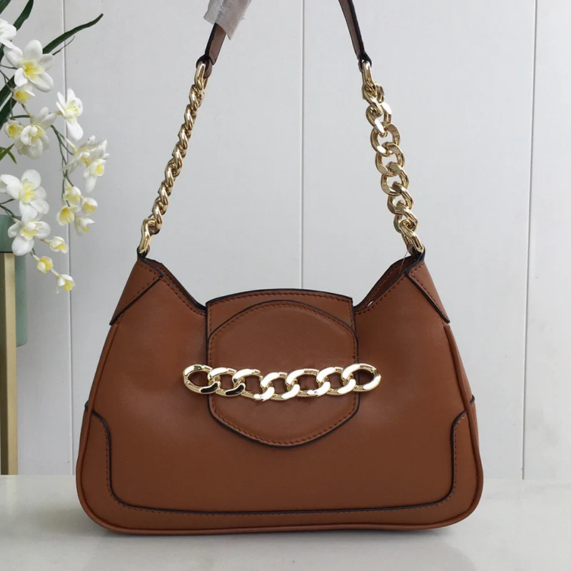 

Design style retro stitching hardware chain large capacity leather shoulder bag ladies new fashion fashion underarm bag