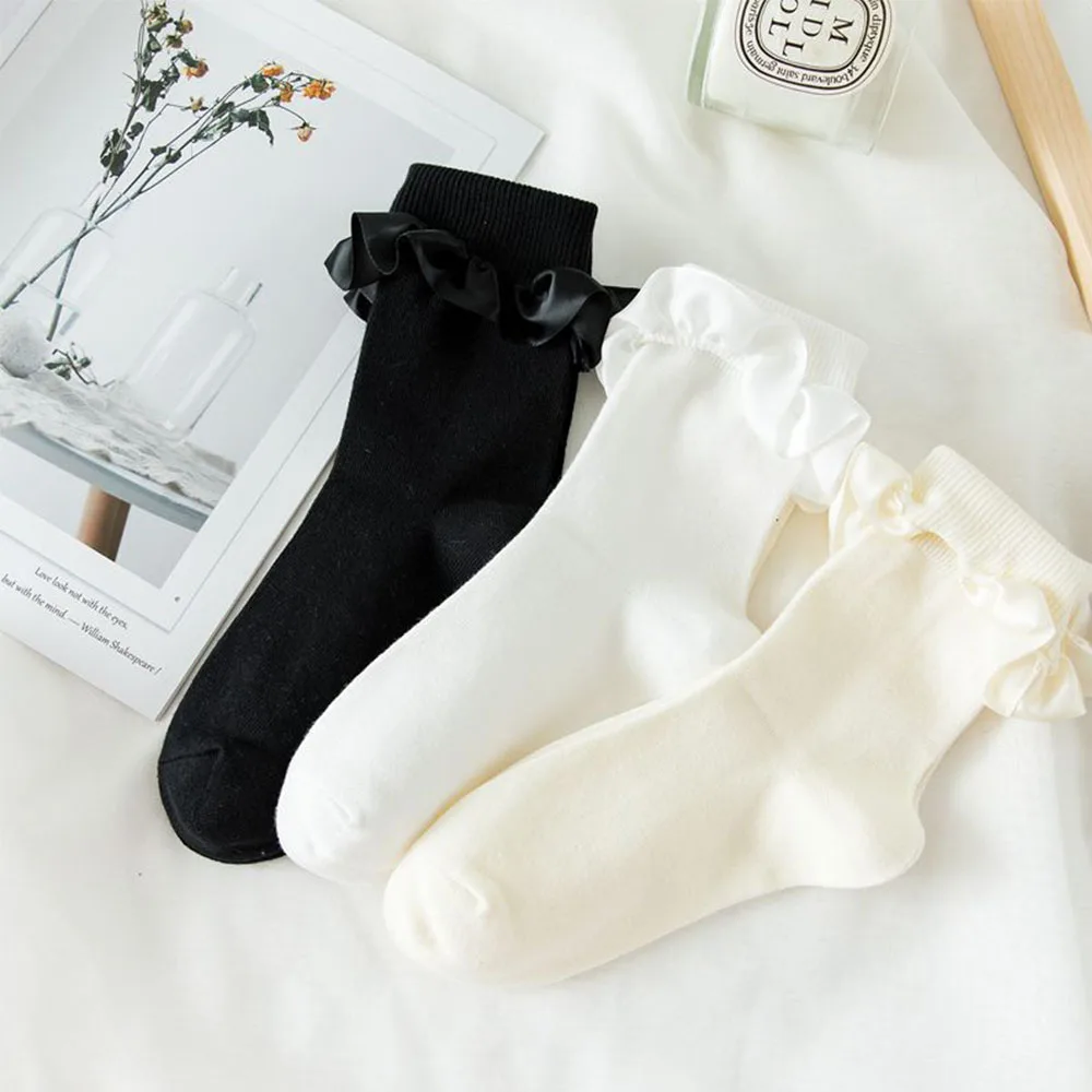

2021 Sweet Style Harajuku Ladies Girls Vintage Girl Women Retro Cute Cotton Lace Short Sock Frilly Ruffle Middle tube Socks