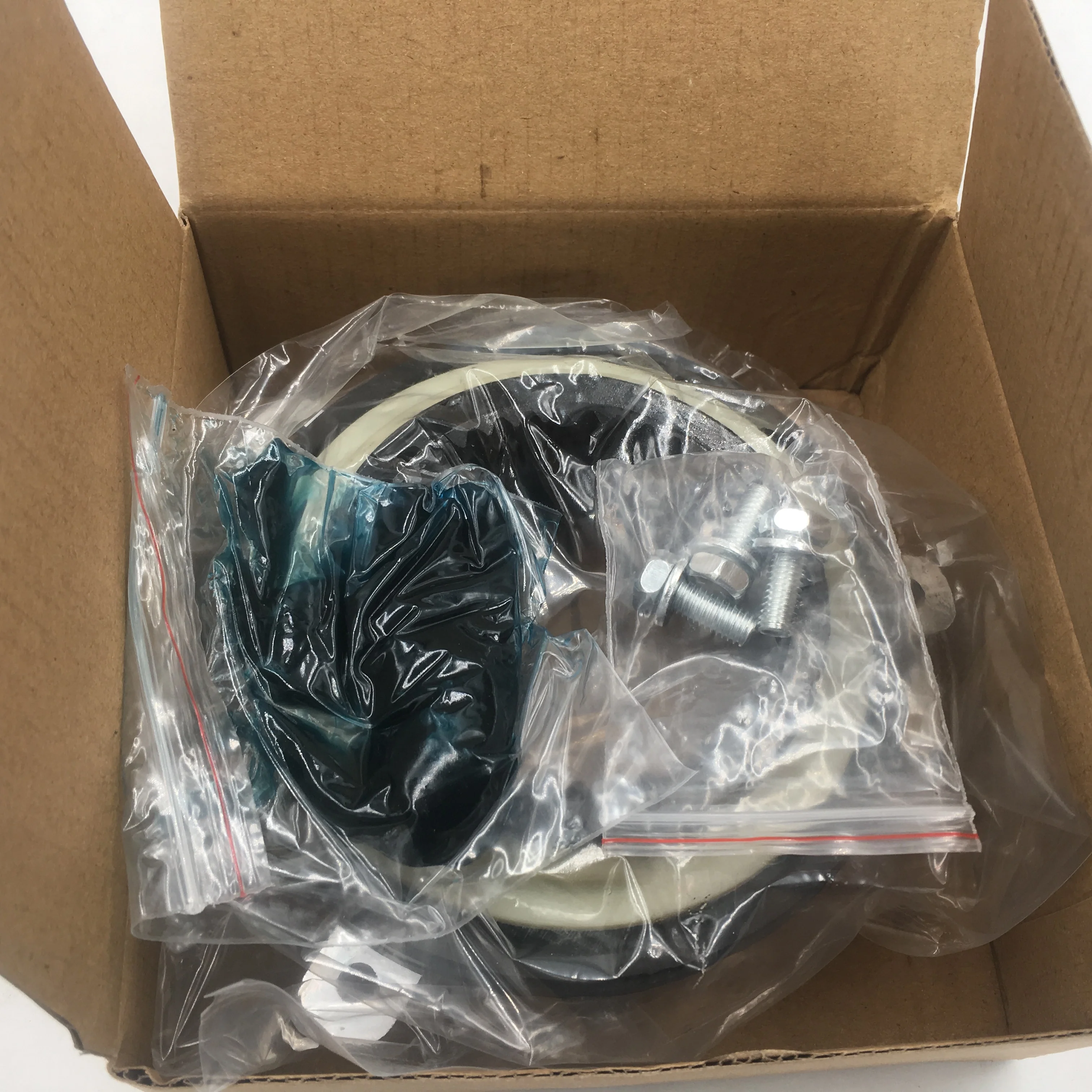 Привод для замка SSANGYONG приводной механизм моделей Kyron (Sports) 4151009000 4151009100 |