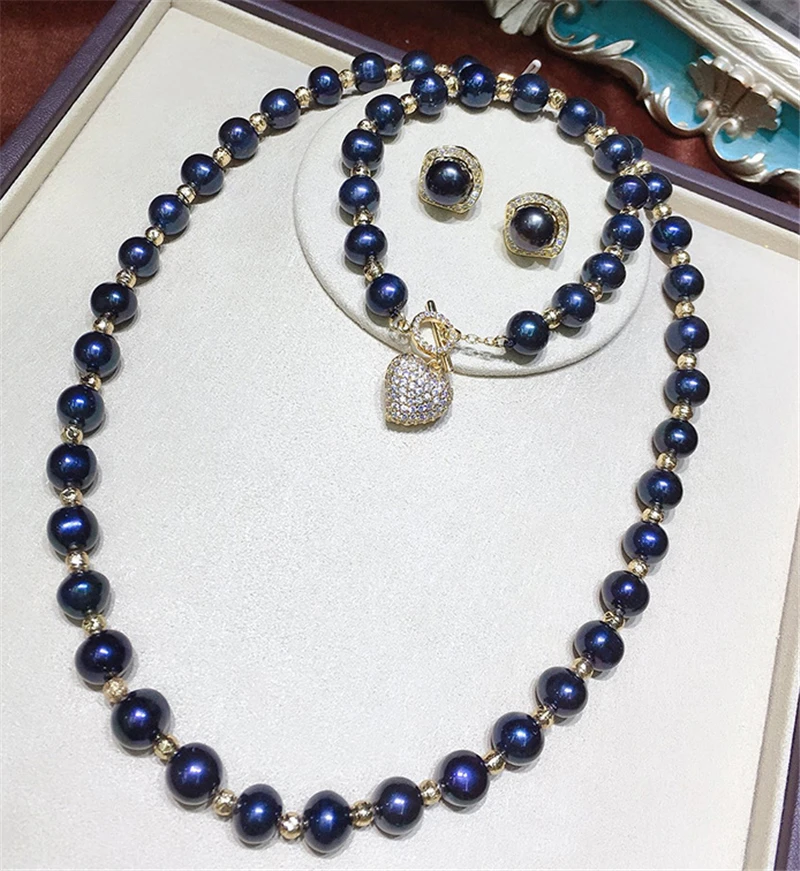 Ожерелье и серьги с пресноводным жемчугом 10-11 мм