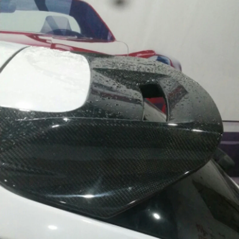 Отделение из углеродного волокна для хэтчбека Ford Focus 4D 2012-2014 | Автомобили и