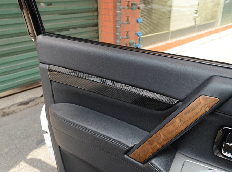 

4 ., Mitsubishi Pajero V80 Shogun Montero Limited 2007-2019