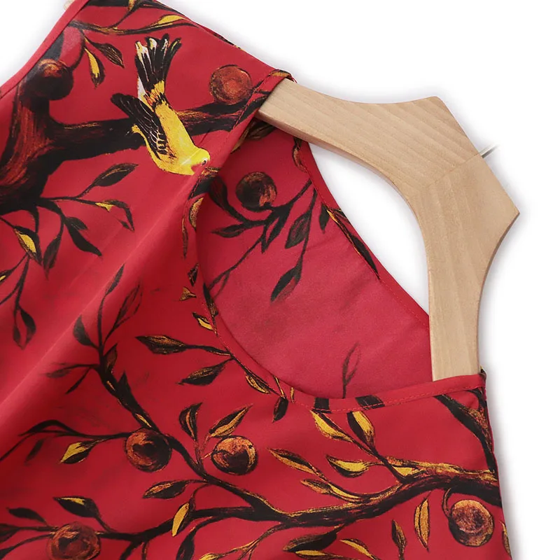 Женское вечернее платье из шелка тутового шелкопряда с красным принтом лето 2022