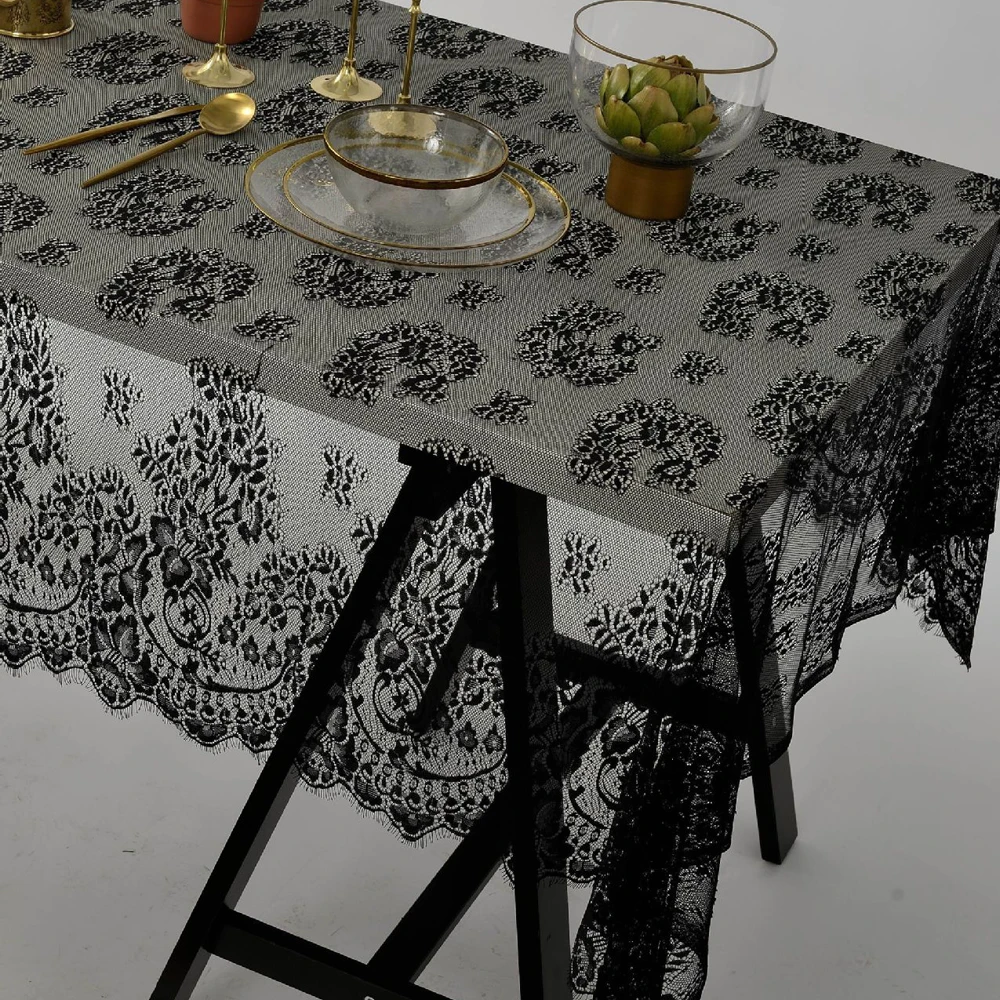Черного и белого цветов с декоративной шнуровкой отделкой из скатерть чайный