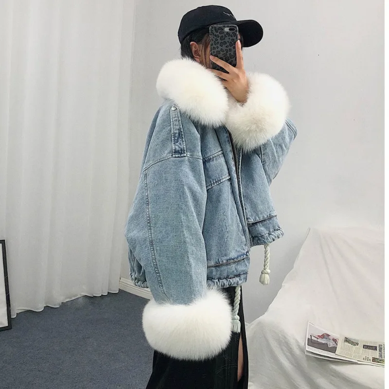 

Coats & Jackets