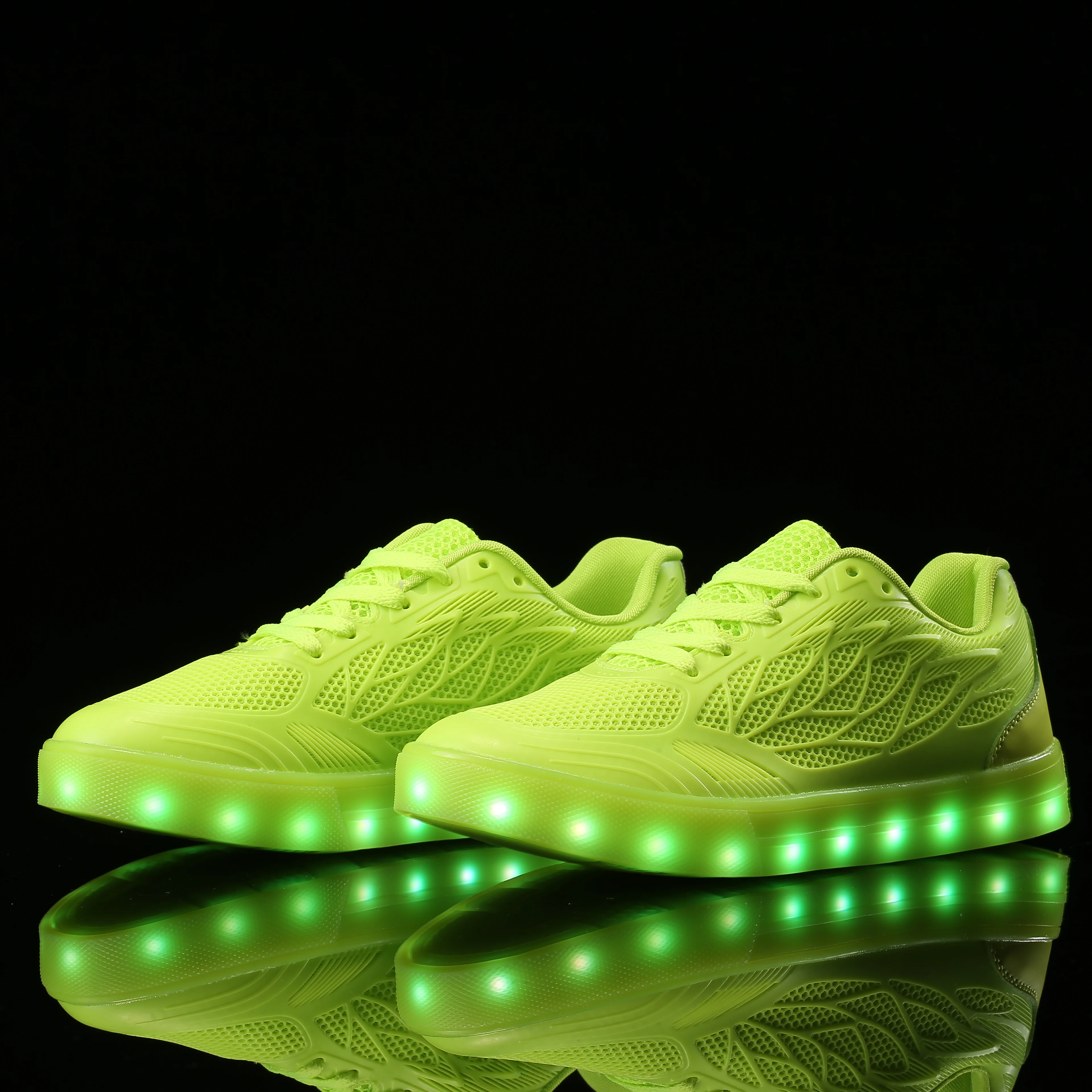 Remote Led light Up Shoes for Women Fashion USB Charger Sneakers led Girls Lady Glowing Outdoor Flash Casual Shoe | Обувь