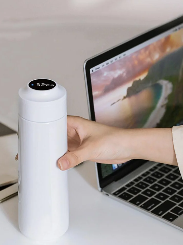 Нержавеющая сталь бутылки воды Кубок зарядка через USB Умная бутылка напоминание