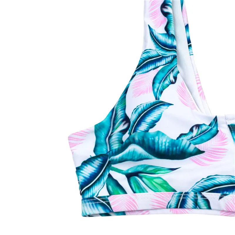 

2Pcs Women's Leaf Printed Bikini Suit Low Neck Swimsuit Tank Tops +Ring Buckle Thong Bottoms Sexy Swimwear Beach/Swimming